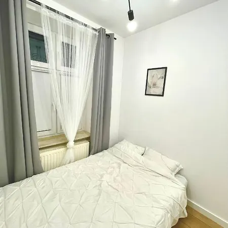 Tourism - In The Middle Of The Center Apartment Katowice